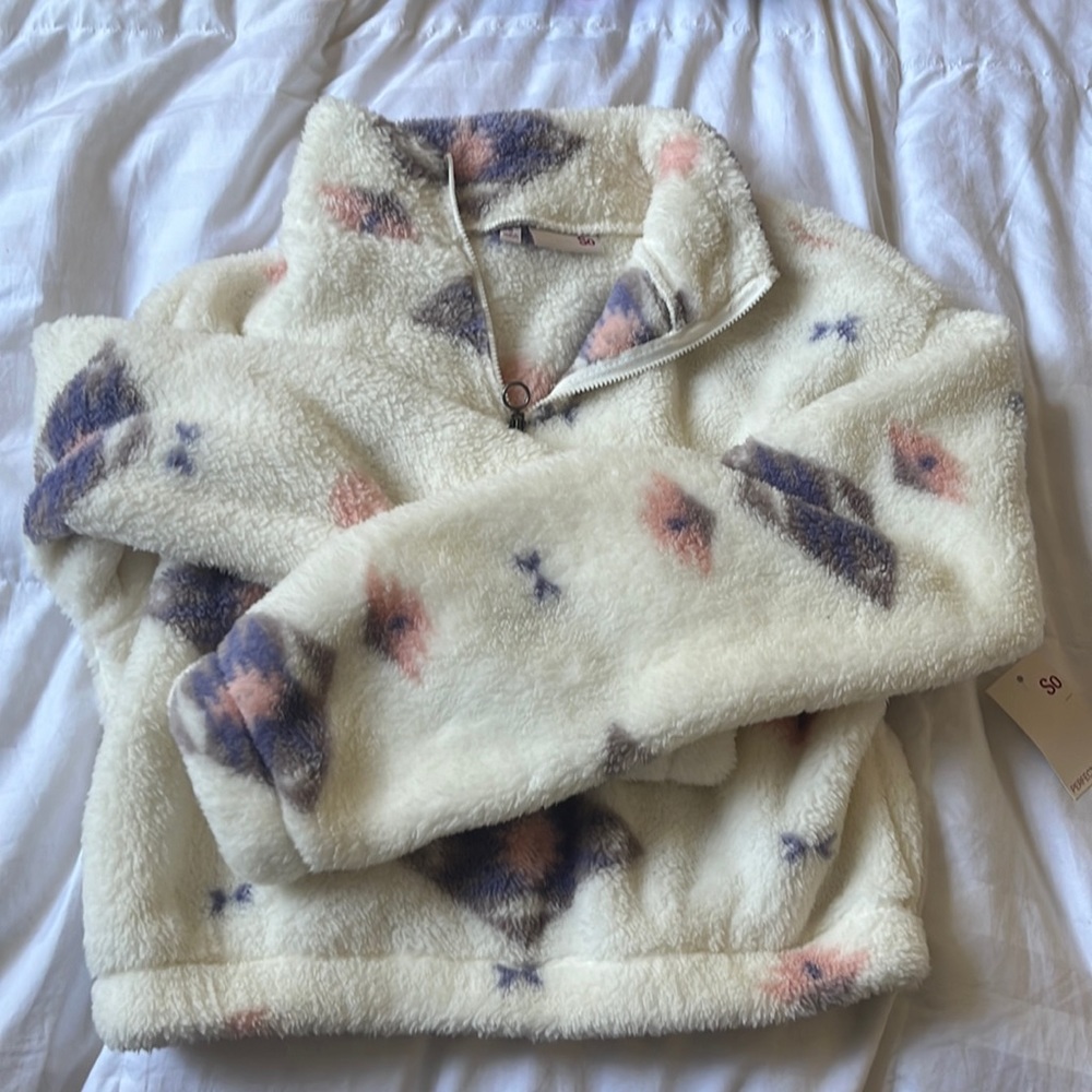 Sherpa western 1/2 Zip pullover!